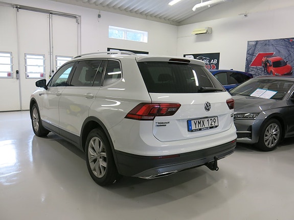 Volkswagen Tiguan Allspace 4 of 30