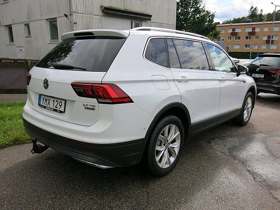 Volkswagen Tiguan Allspace 2 of 30