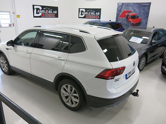 Volkswagen Tiguan Allspace 8 of 30