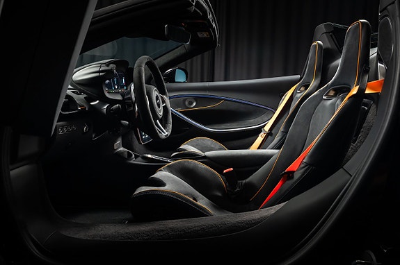 McLaren Artura 20 of 28