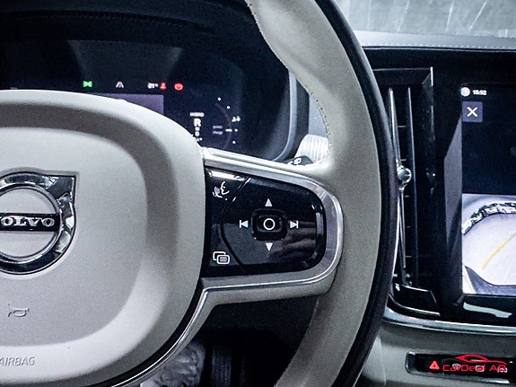 Volvo V90 25 of 30
