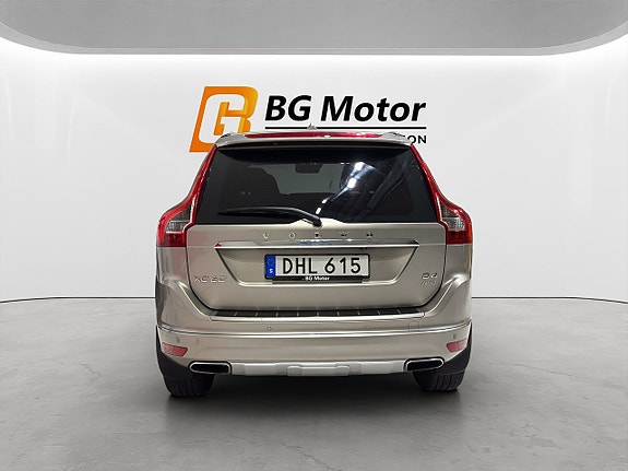 Volvo XC60 5 of 5