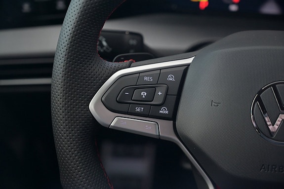 Volkswagen Golf I 19 of 27