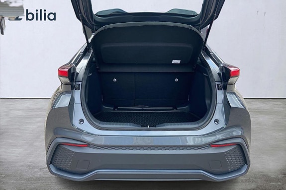 Toyota C-HR 11 of 20
