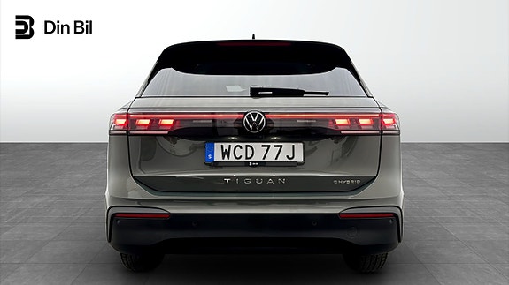 Volkswagen Tiguan 5 of 19