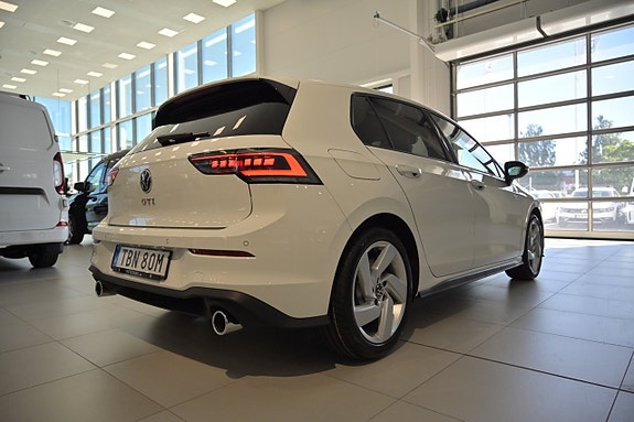 Volkswagen Golf I 10 of 27