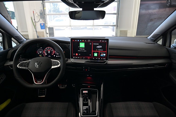 Volkswagen Golf I 12 of 27