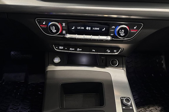 Audi Q5 15 of 27