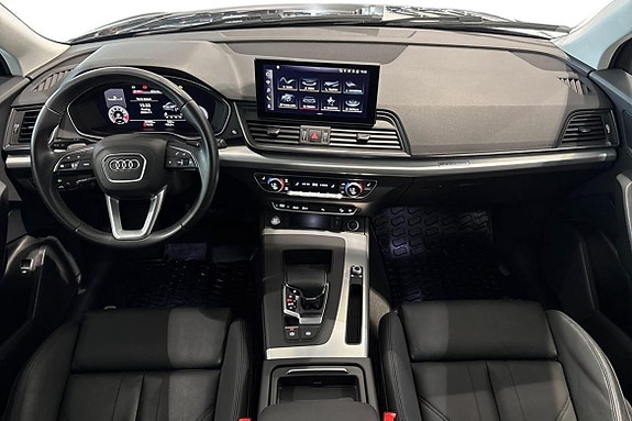Audi Q5 10 of 27