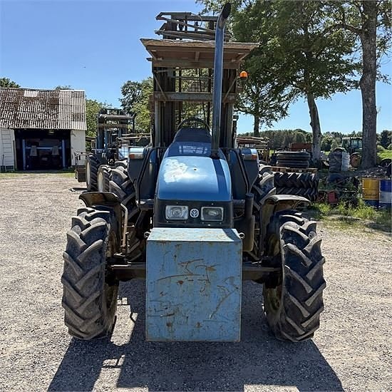 New Holland 4635 - 8 m 9 of 19