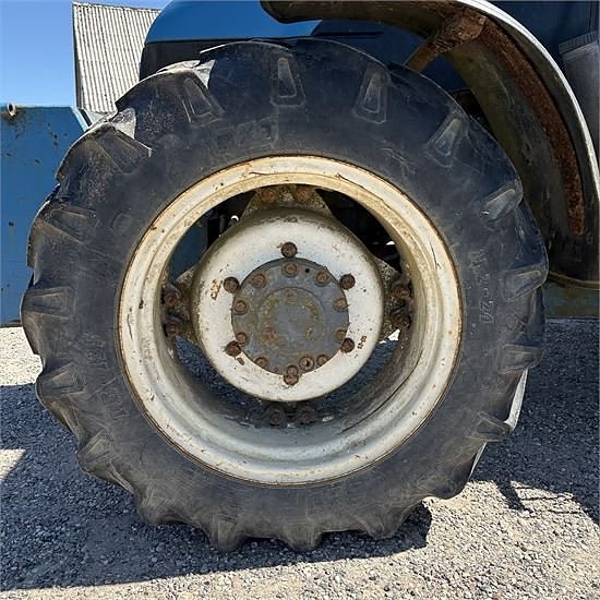 New Holland 4635 - 8 m 16 of 19