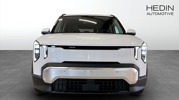 Kia EV2 8 of 17