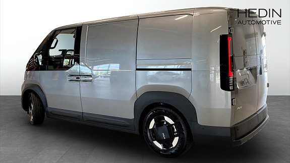 Kia PV5 3 of 19