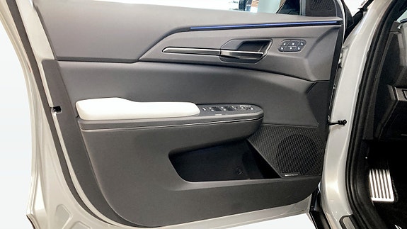 Kia EV5 11 of 20