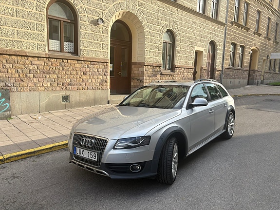 Audi A4 allroad 2 of 7