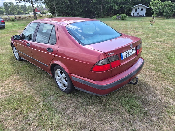 Saab 9-5 5 of 5