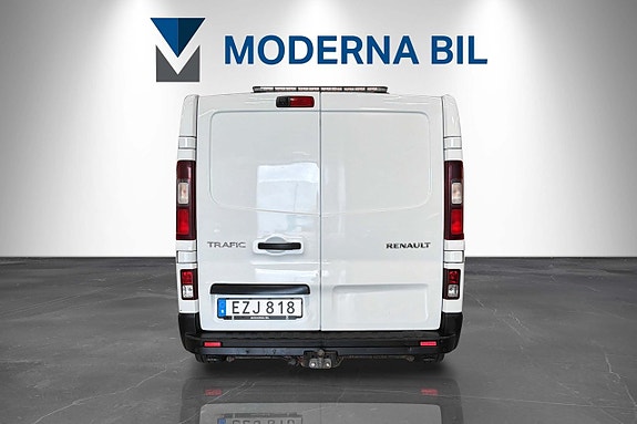 Renault Trafic 4 of 5