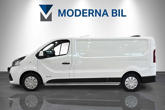 Renault Trafic 2 of 5