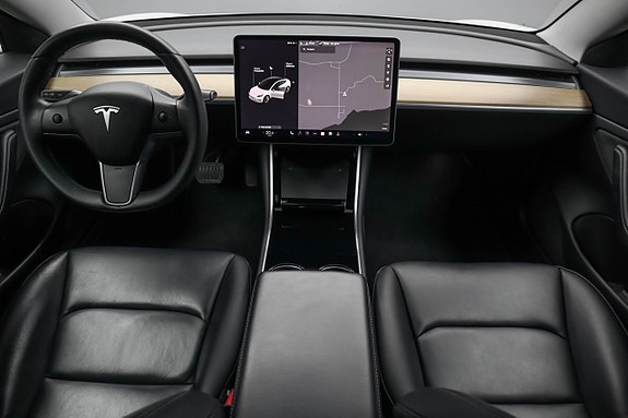 Tesla Model 3 2 of 23