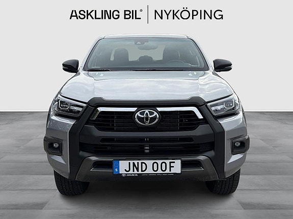 Toyota HiLux 5 of 5