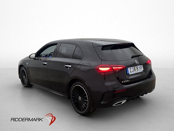 Mercedes-Benz A250 e 6 of 30