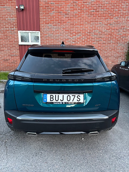 Peugeot 2008 6 of 8