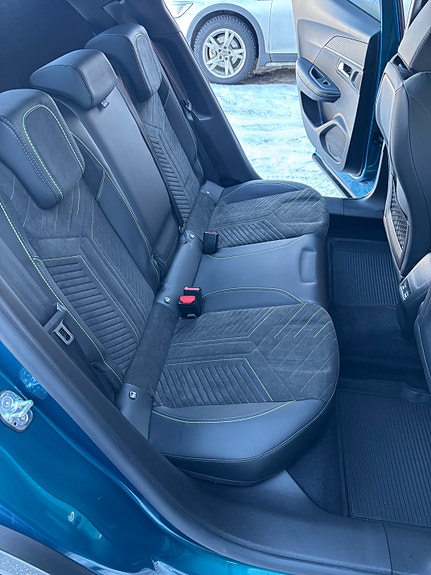 Peugeot 2008 7 of 8