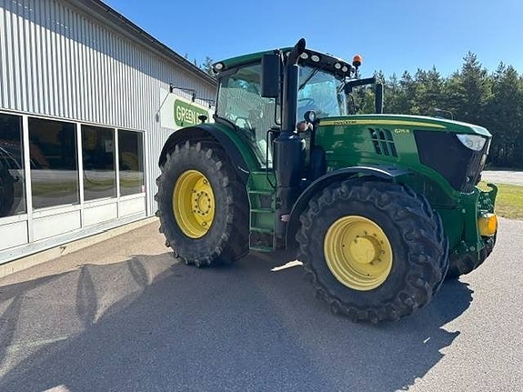 John Deere 6215 R AutoPower 3 of 6