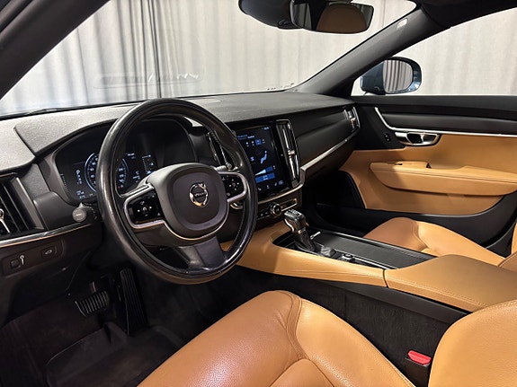 Volvo V90 Cross Country 11 of 18