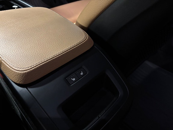 Volvo V90 Cross Country 9 of 18