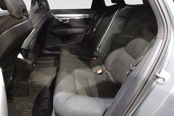 Volvo V90 14 of 17
