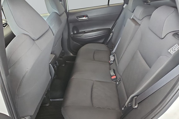 Toyota Corolla Cross 7 of 15