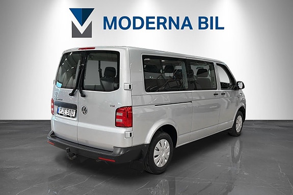 Volkswagen Caravelle 5 of 5