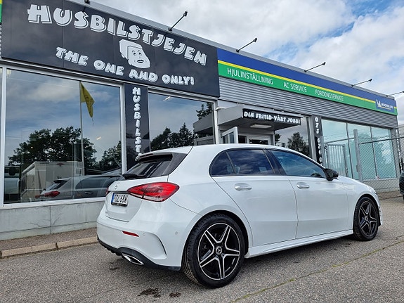 Mercedes-Benz A250 2 of 5