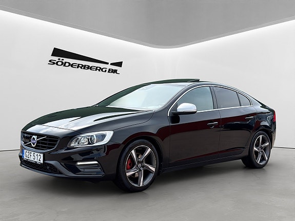 Volvo S60 4 of 5