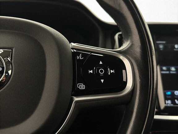 Volvo V60 15 of 29