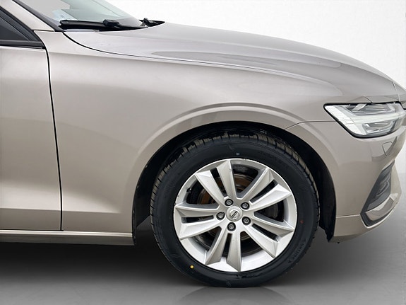 Volvo V60 27 of 29