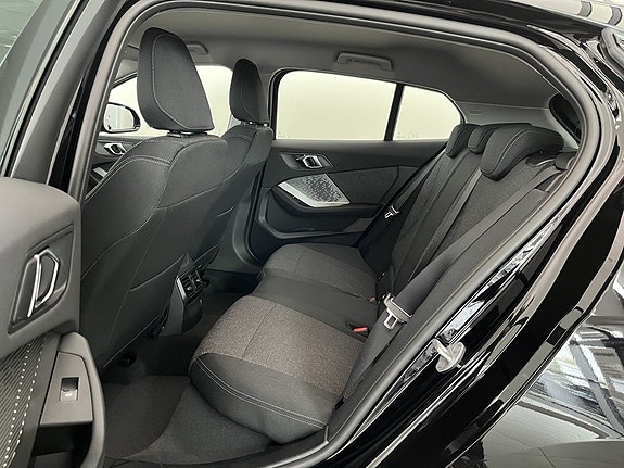 BMW 120 10 of 13