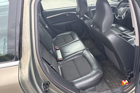 Volvo V70 14 of 15