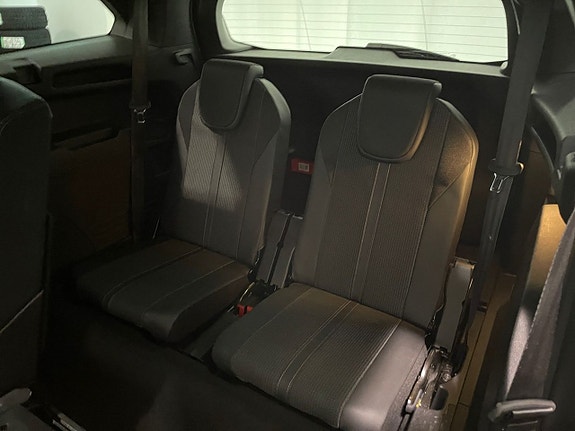 Peugeot 5008 11 of 22