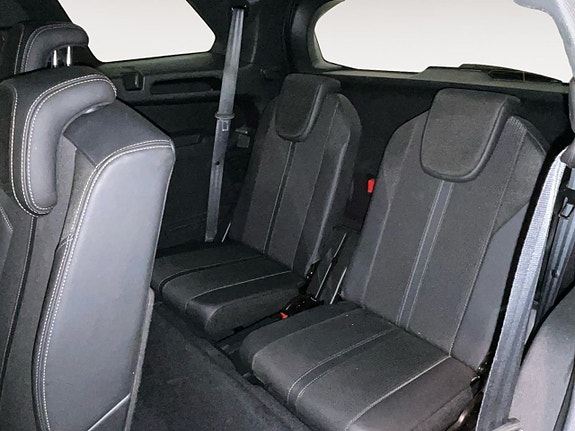 Peugeot 5008 10 of 19