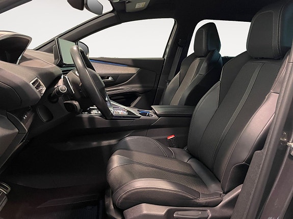 Peugeot 5008 8 of 19