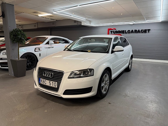 Audi A3 3 of 5