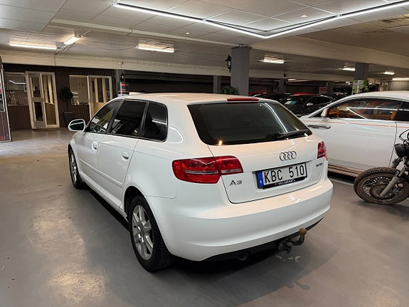 Audi A3 4 of 5