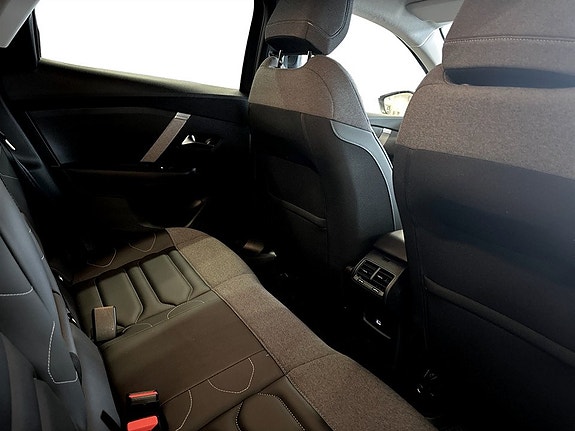 Citroen C4 14 of 17