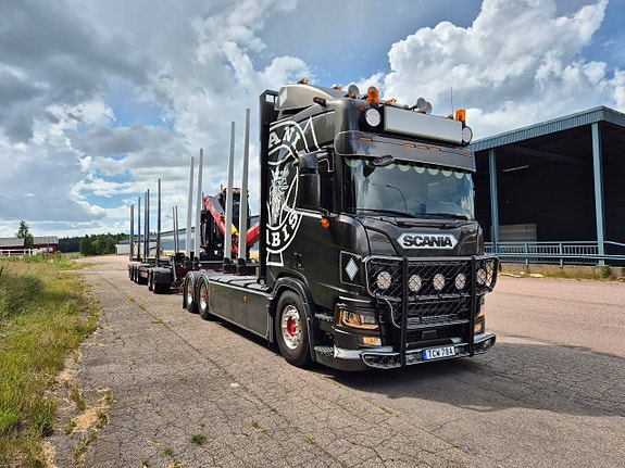 Scania R590 6x4 komplett timmerekipage 2 of 12