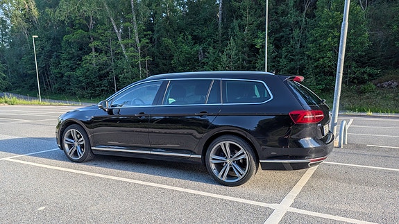 Volkswagen Passat 5 of 14