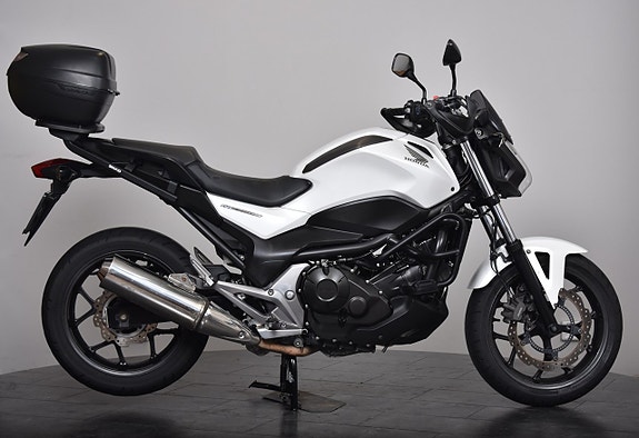 Honda NC750S/ TOPBOX/ NYTT FRAMDÄCK/ 8 of 17
