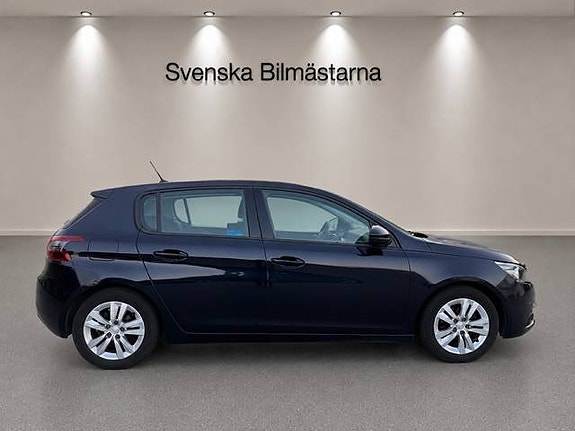 Peugeot 308 9 of 21