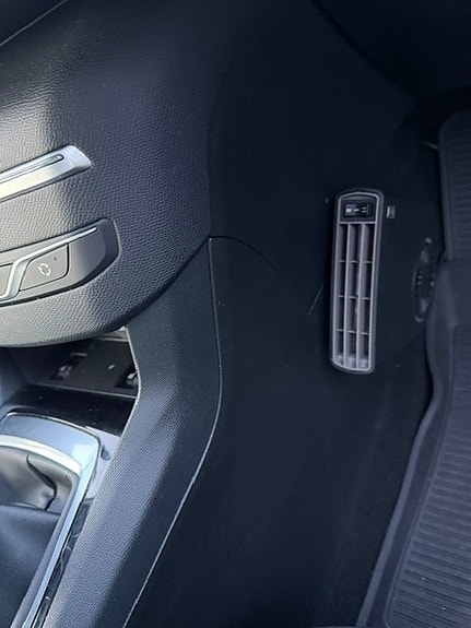 Peugeot 308 18 of 21